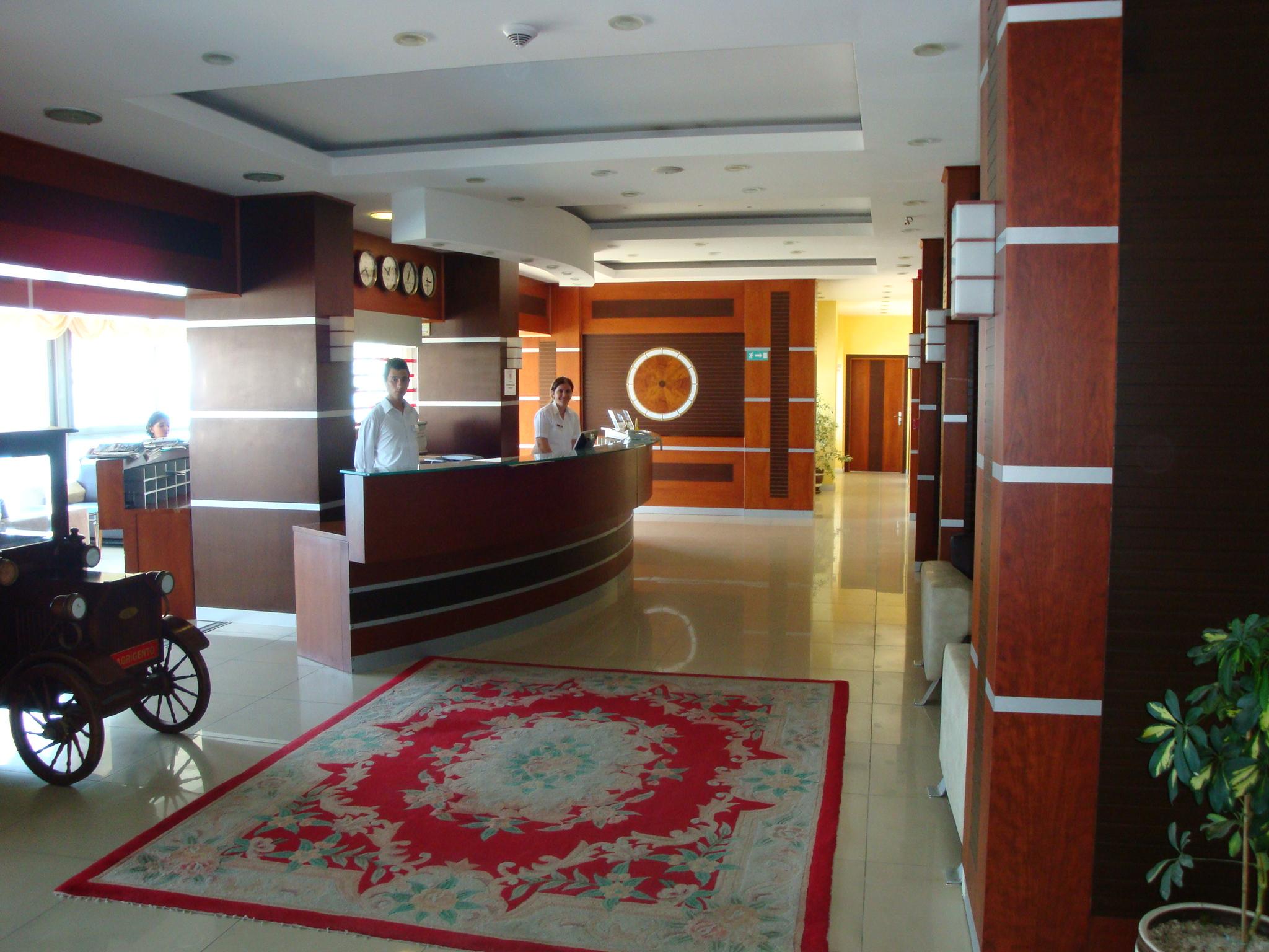 ลารา โฮเต็ล Hotel อันตัลยา ภายนอก รูปภาพ